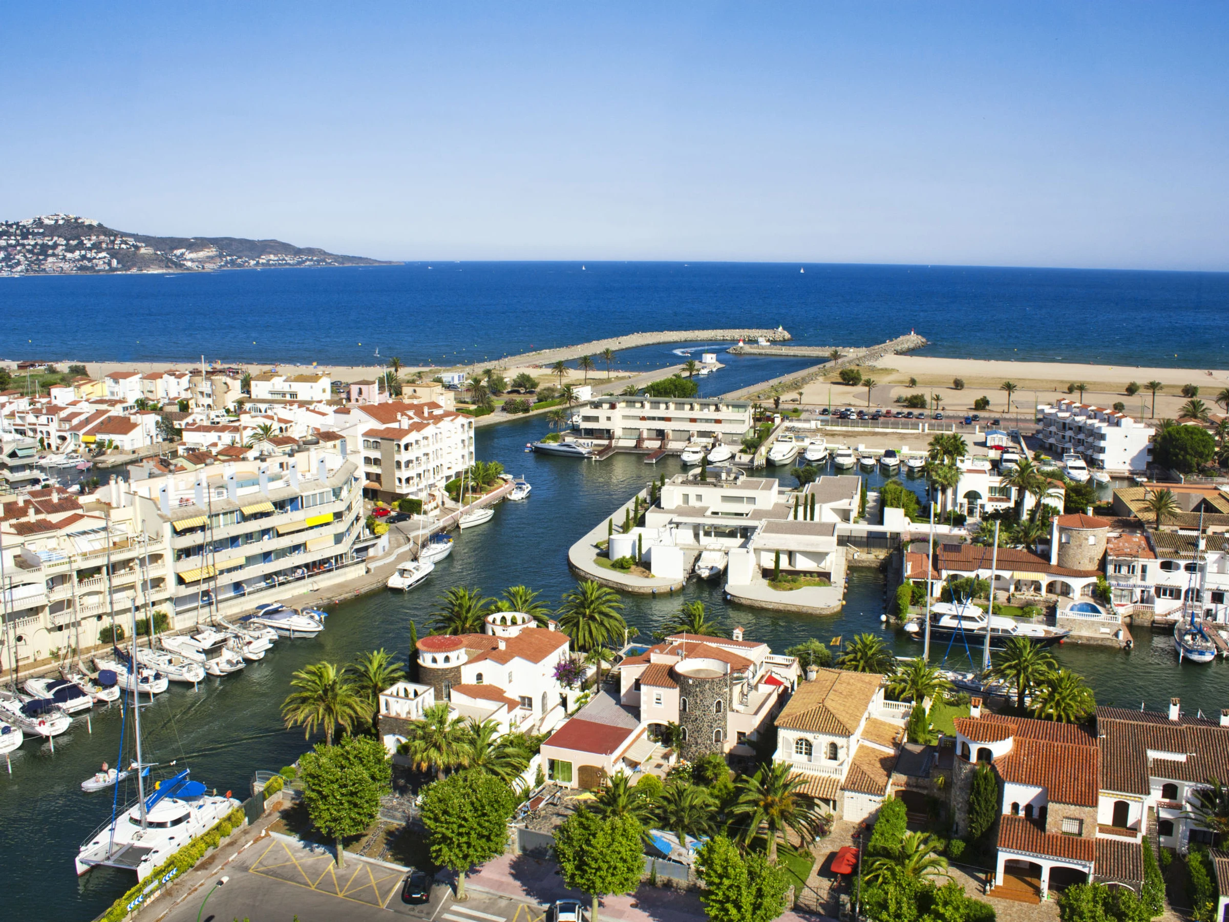 ¡Las mejores excursiones, circuitos y viajes desde Barcelona en un mismo lugar!