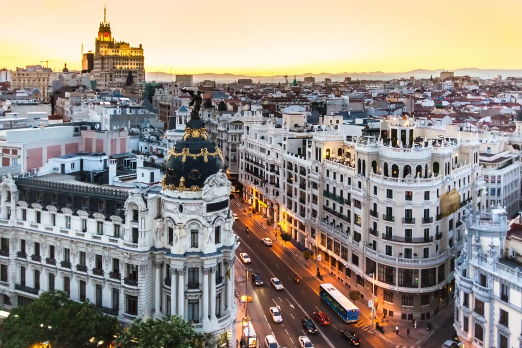 ¡Las mejores excursiones, circuitos y viajes desde Barcelona en un mismo lugar!
