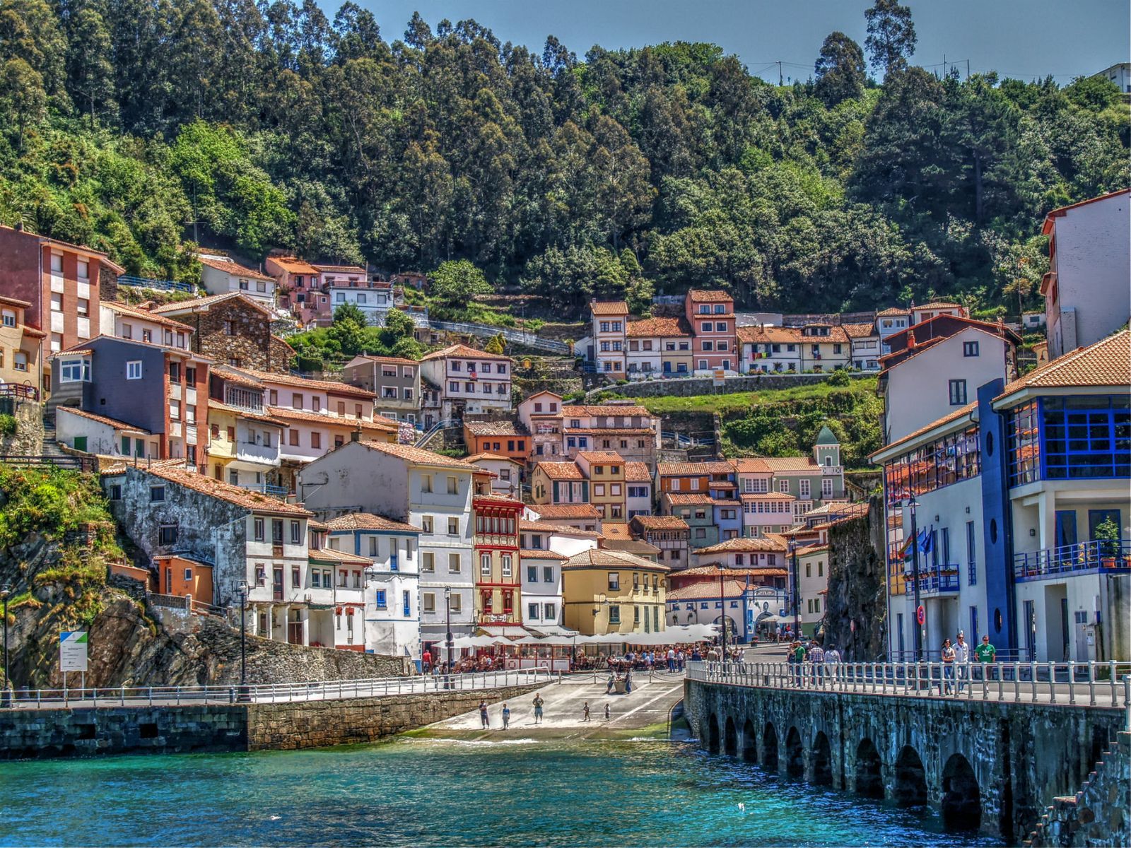 ¡Las mejores excursiones, circuitos y viajes desde Barcelona en un mismo lugar!