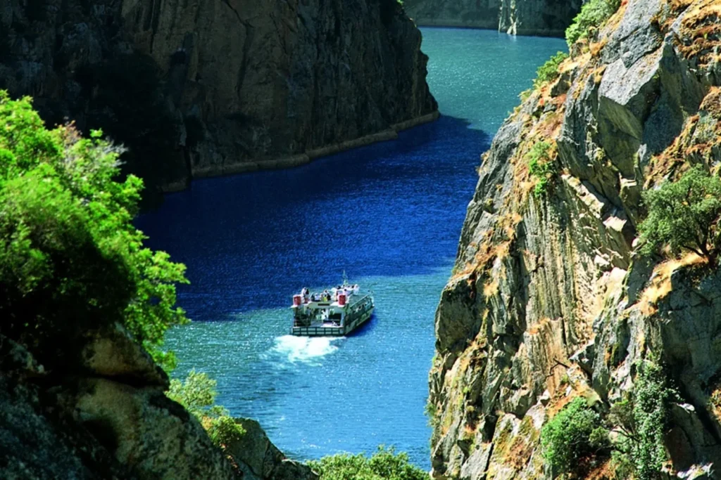 ¡Las mejores excursiones, circuitos y viajes desde Barcelona en un mismo lugar!