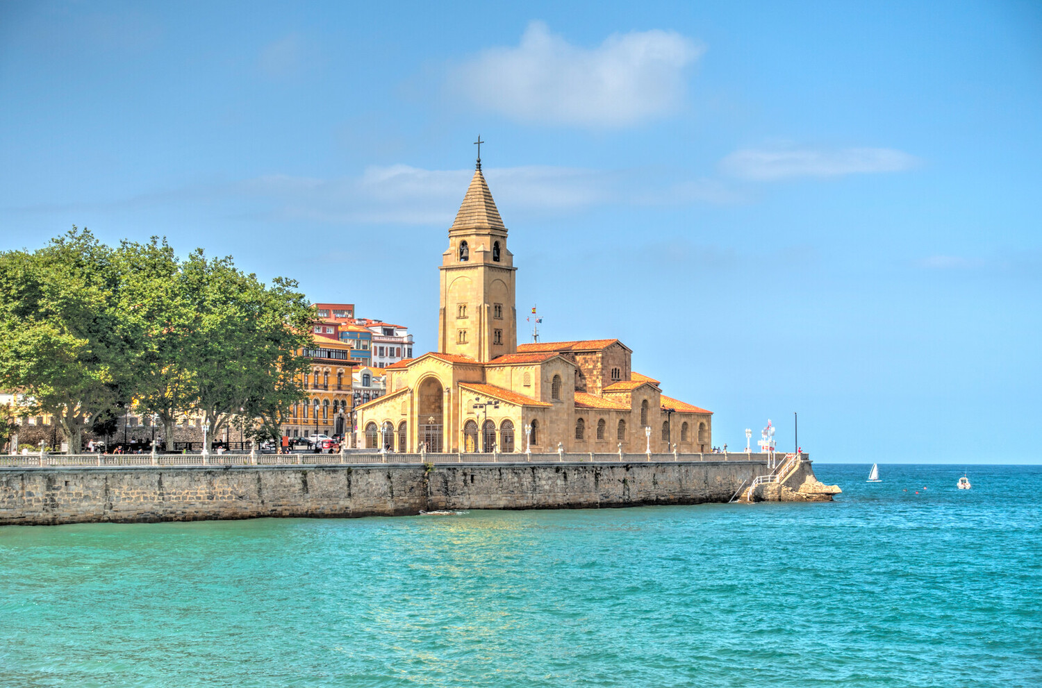 ¡Las mejores excursiones, circuitos y viajes desde Barcelona en un mismo lugar!