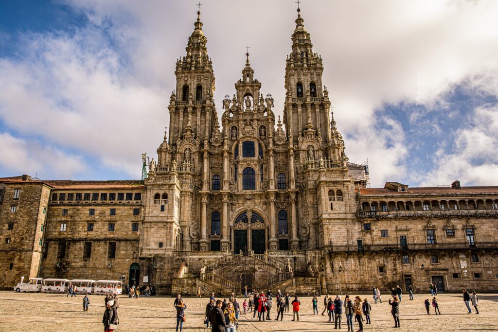 ¡Las mejores excursiones, circuitos y viajes desde Barcelona en un mismo lugar!