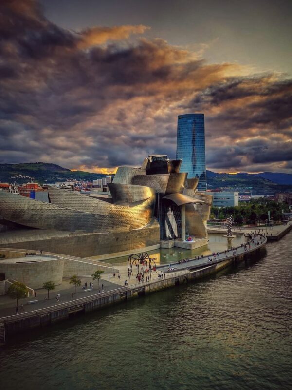 ¡Las mejores excursiones, circuitos y viajes desde Barcelona en un mismo lugar!