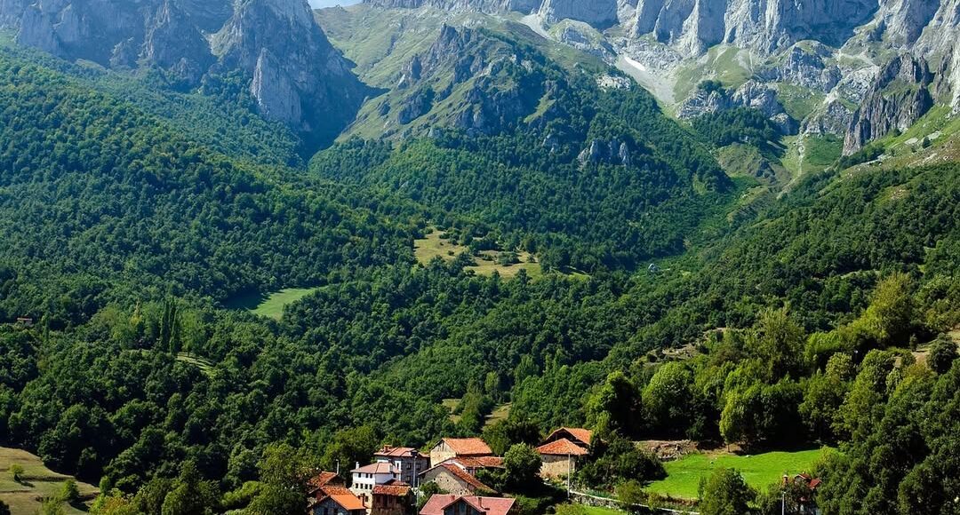 ¡Las mejores excursiones, circuitos y viajes desde Barcelona en un mismo lugar!