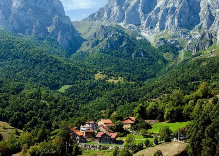 ¡Las mejores excursiones, circuitos y viajes desde Barcelona en un mismo lugar!