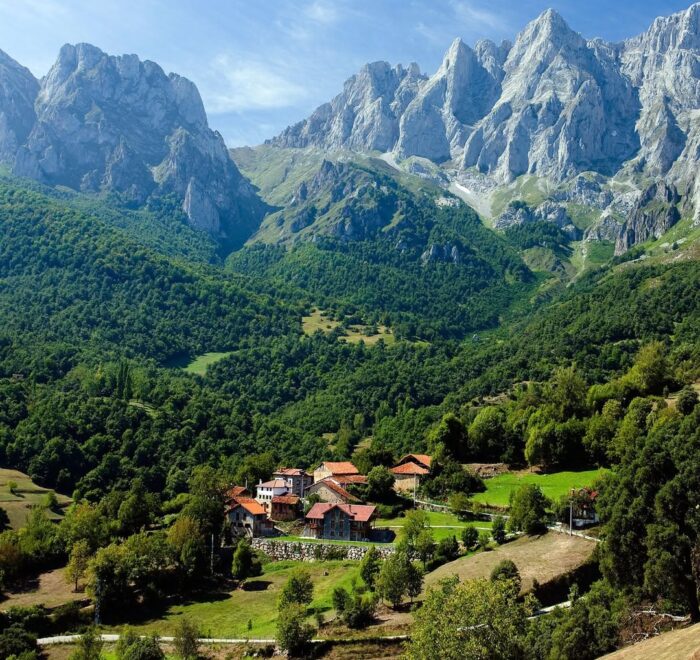 ¡Las mejores excursiones, circuitos y viajes desde Barcelona en un mismo lugar!