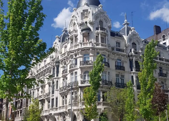 ¡Las mejores excursiones, circuitos y viajes desde Barcelona en un mismo lugar!