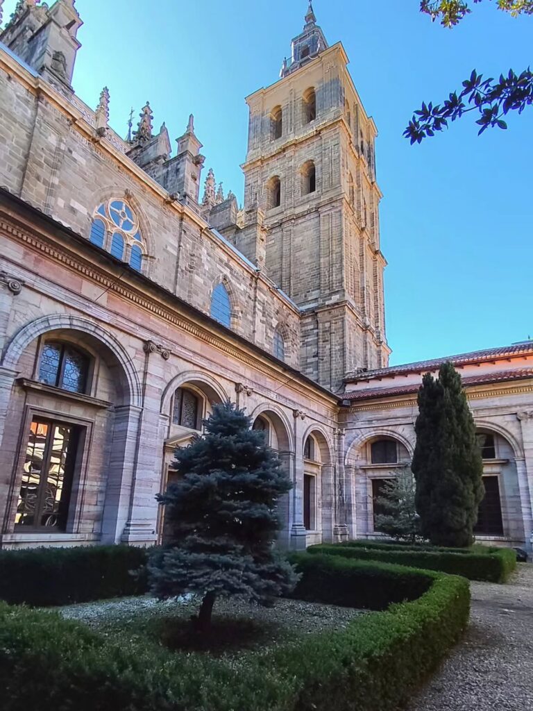 antiguo-reino-de-leon-excursiones-barcelona